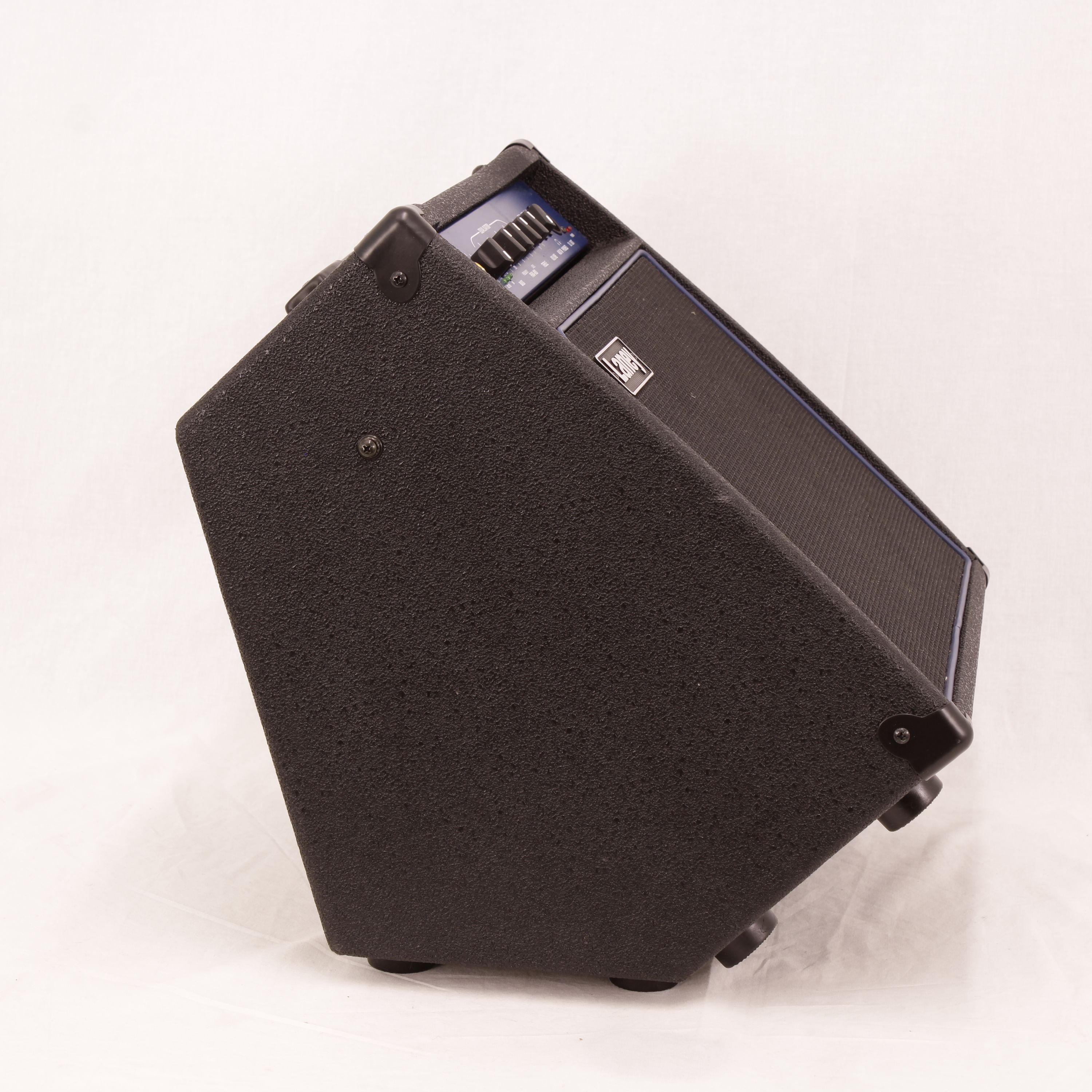 Amplificador de bajo Laney RB2 - 30 watts Openbox foto 4
