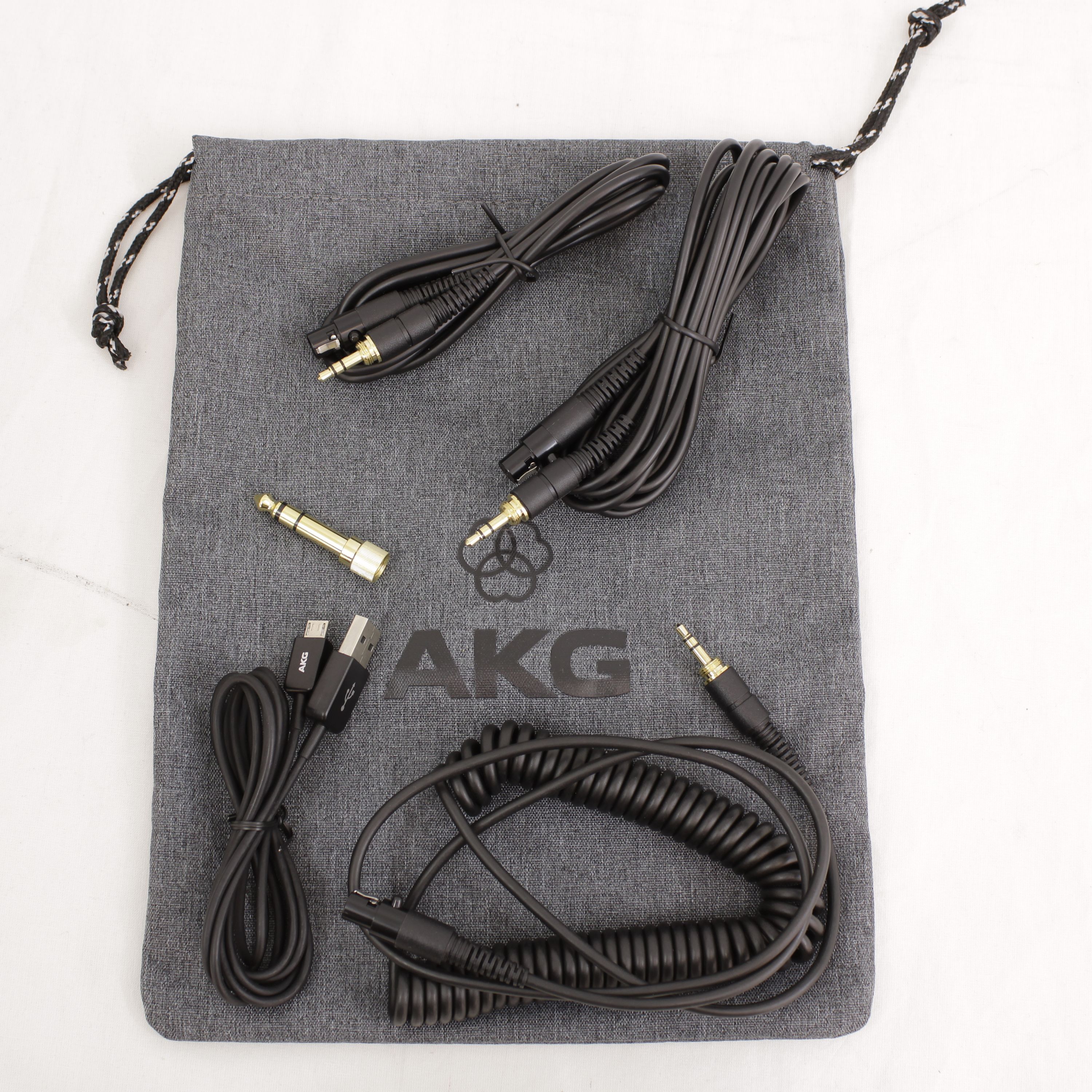 Audífonos de monitoreo bluetooth AKG K371 OPENBOX foto 5