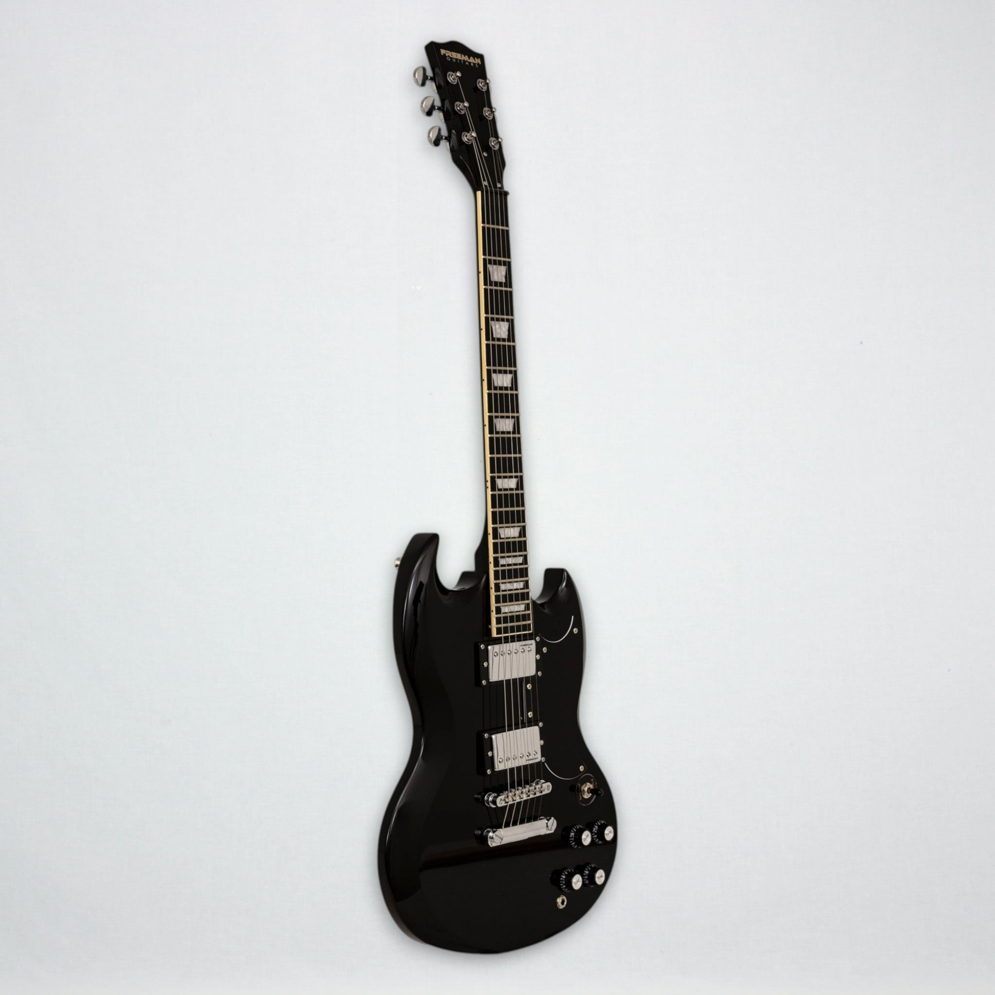 Guitarra Eléctrica Freeman SG SSG-10 - Negra OPENBOX foto 2