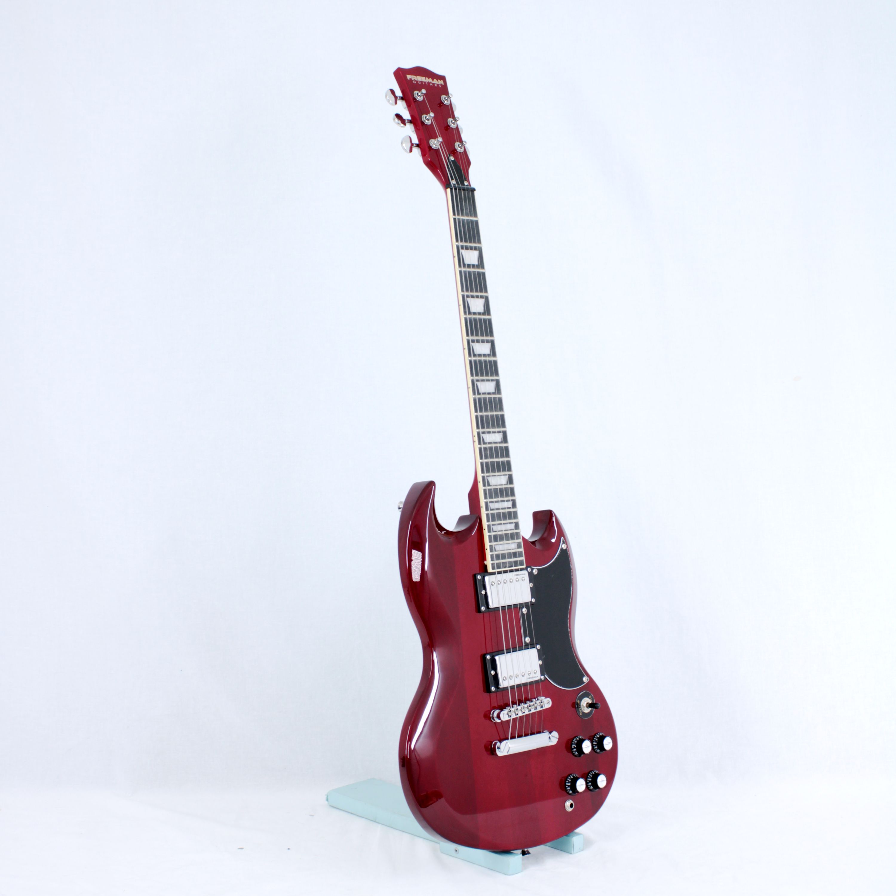 Guitarra Eléctrica Freeman SG SSG-10 - Wine Red Gloss OPENBOX