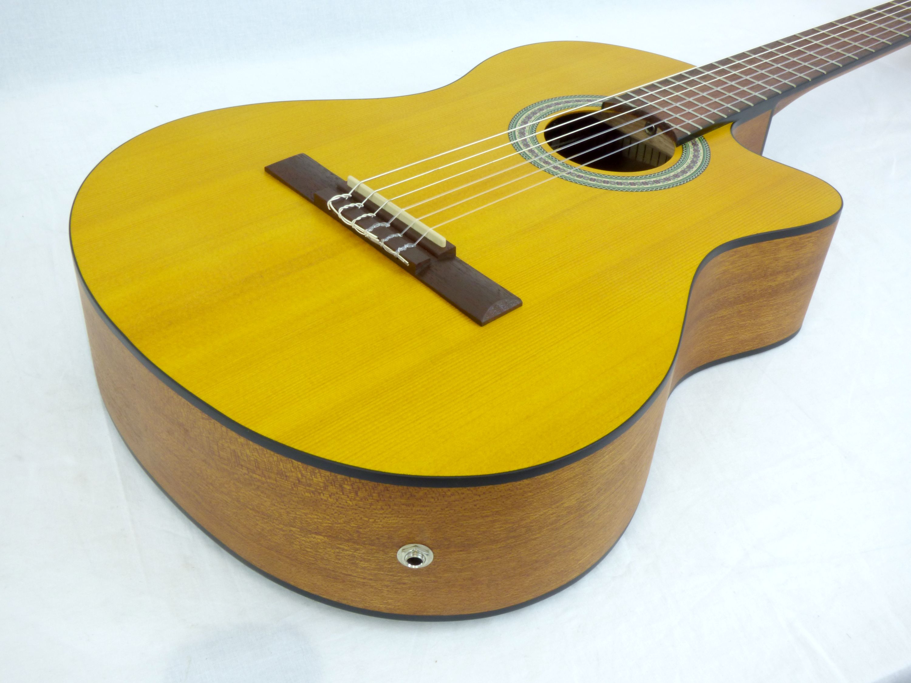 Guitarra electroacústica Ibanez GA3ECE - OAM Open Pore Ambar OPENBOX foto 5