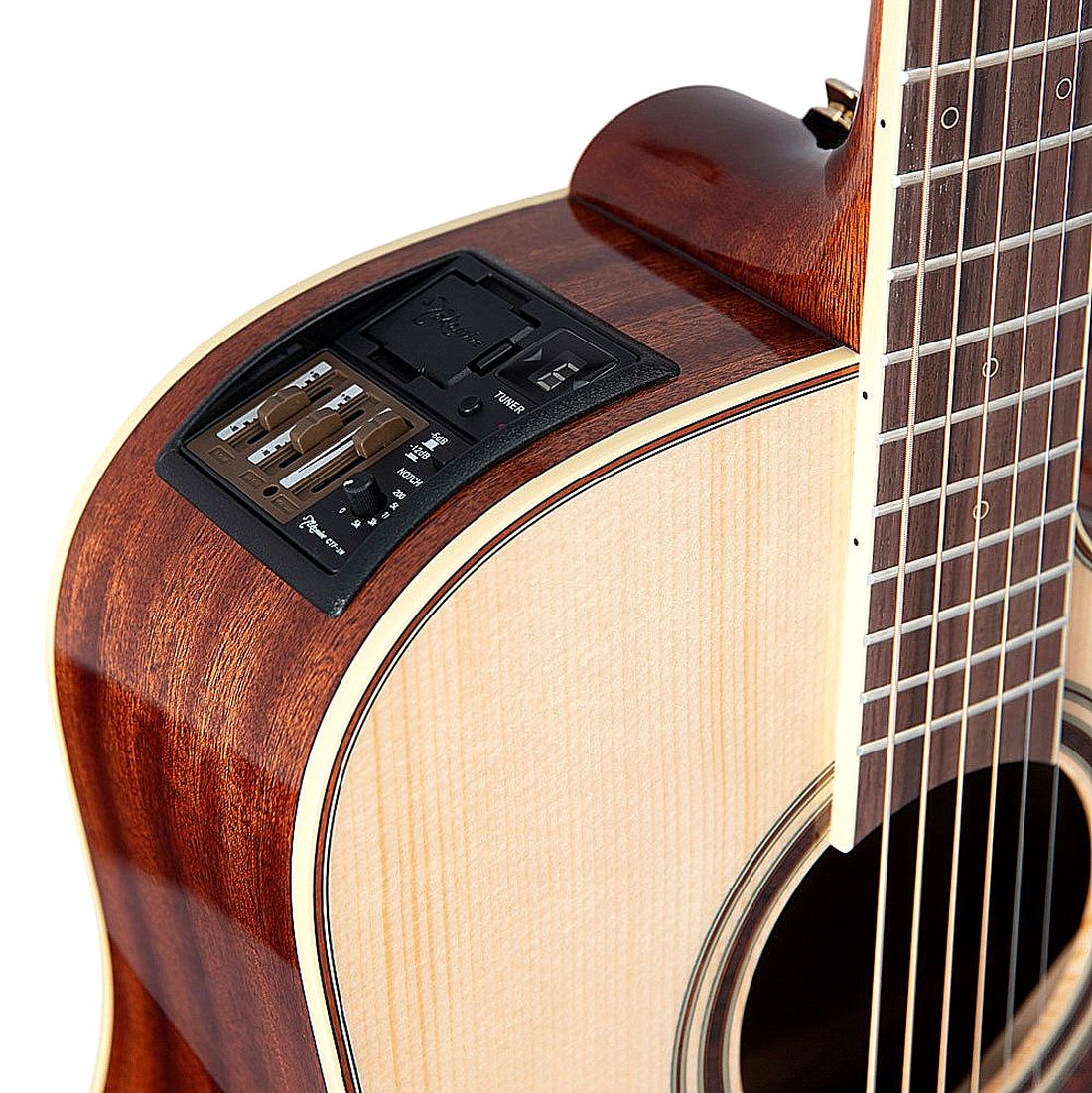 Guitarra electroacústica Takamine P4DC con case foto 5