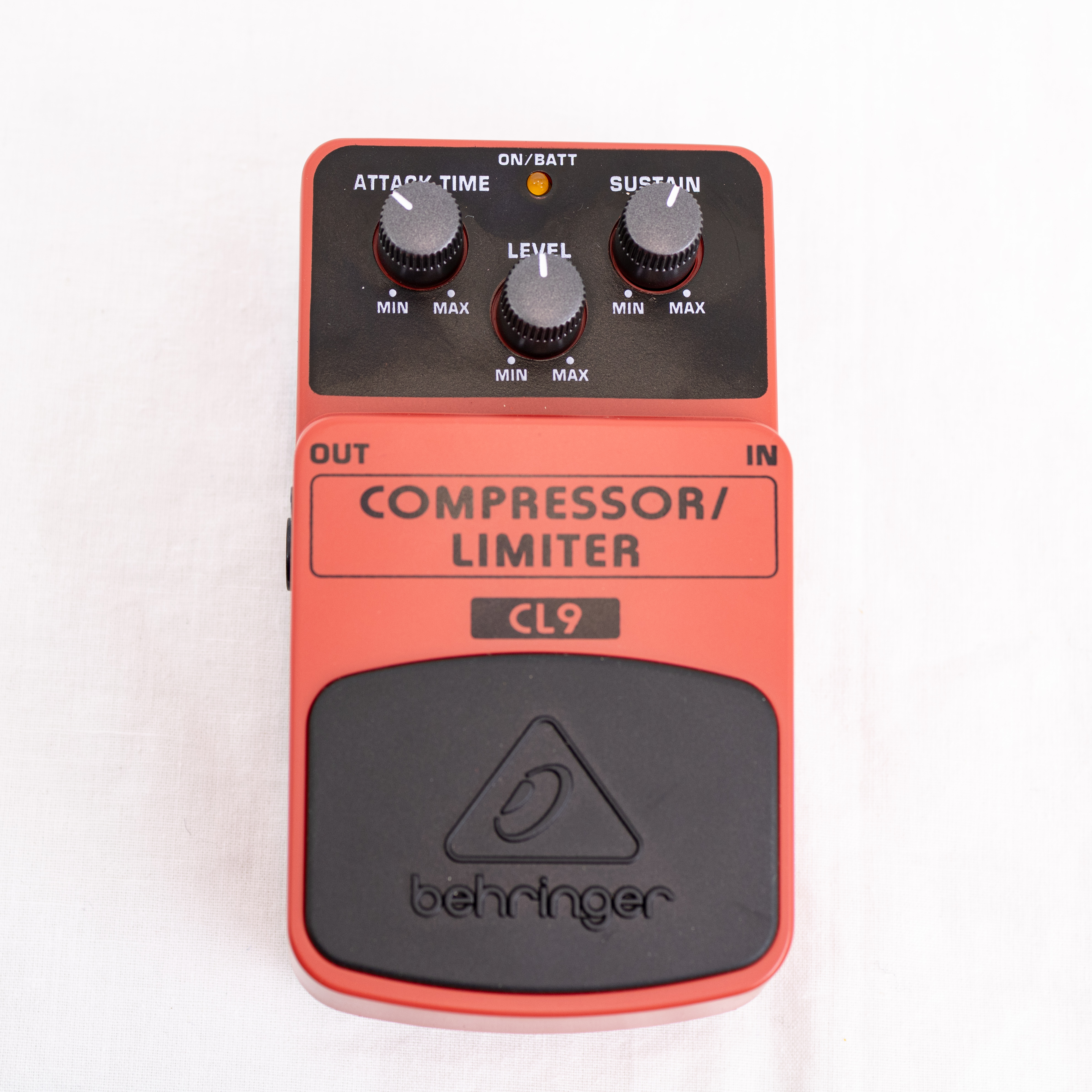 Pedal Efecto Behringer CL9 - Compresor/Limitador OPENBOX foto 2